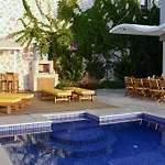 Villa Ozma *